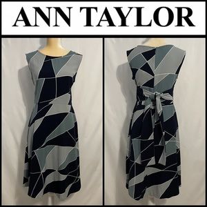 Ann Taylor Factory Navy gray and white dress.  Size 8